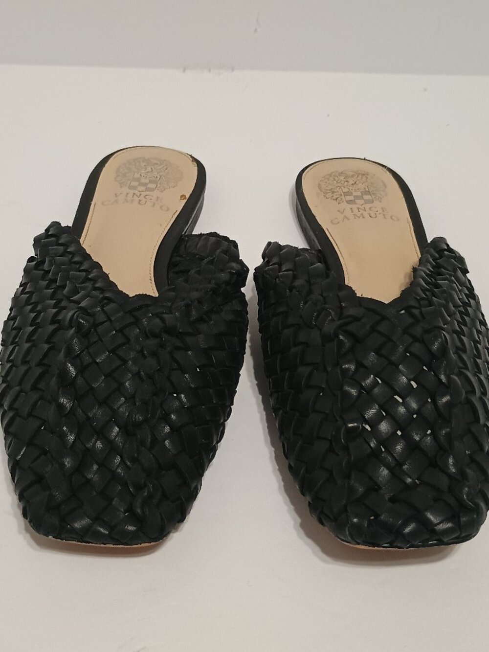 Vince Camuto Loralee Women’s 7.5M Black Woven Leather Square Toe Mule Flats - Picture 2 of 6
